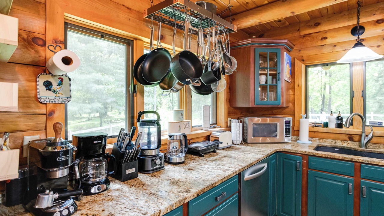Photo of Kitchen in Keedysville