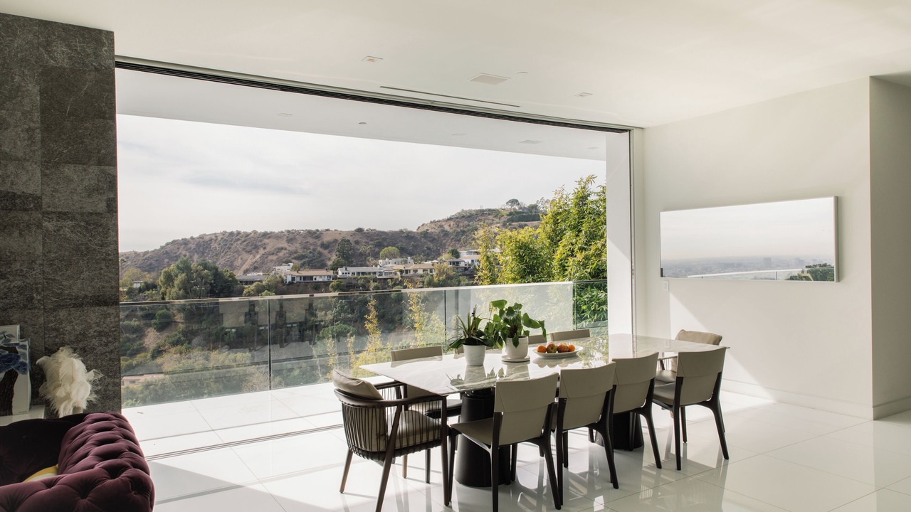 Photo of Others in Hollywood Hills