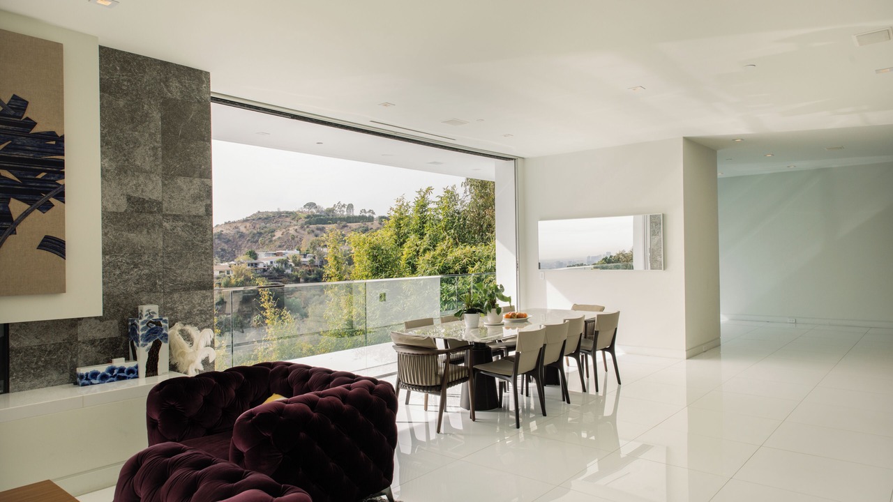 Photo of Others in Hollywood Hills