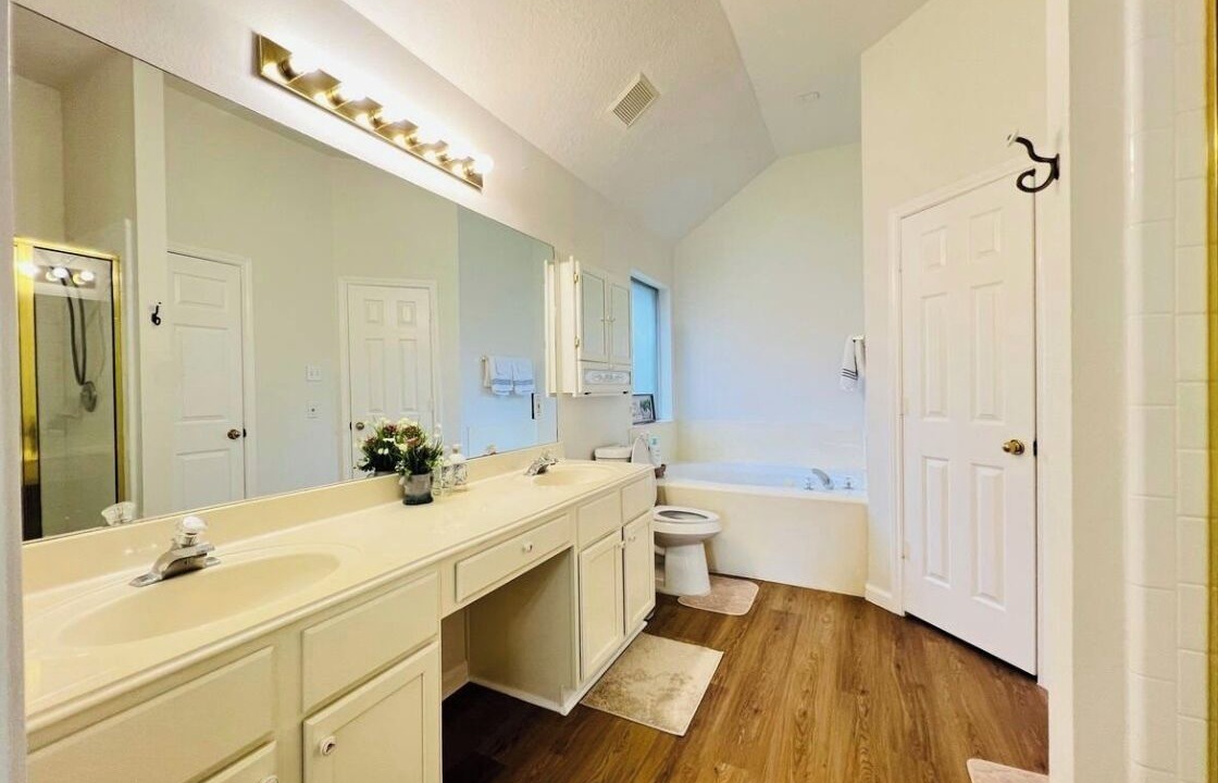 Photo of Bathroom in Barker