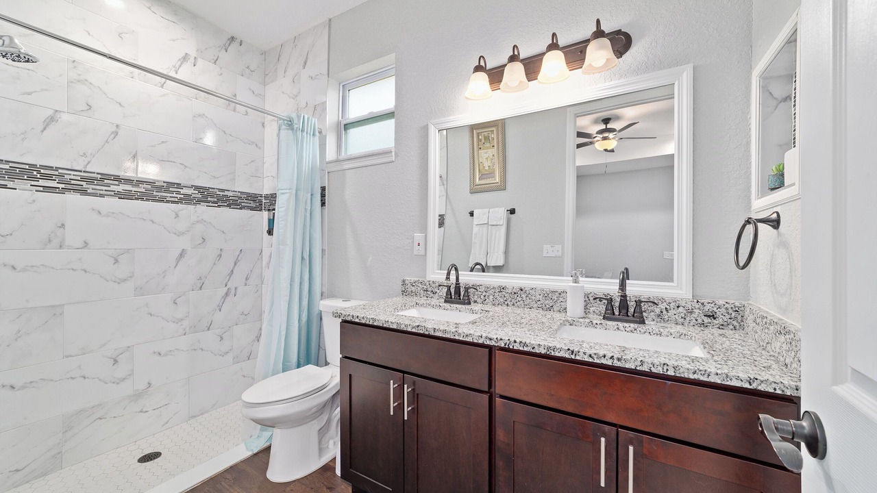 Photo of Bathroom in Citrus Springs