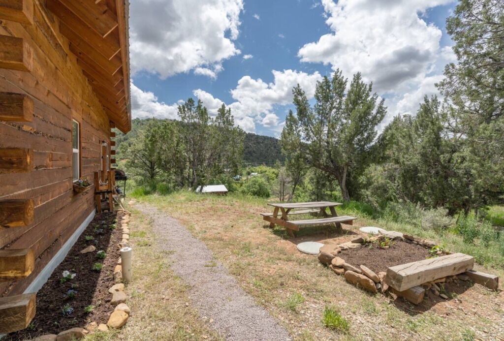 Photo of Outdoor in Hesperus