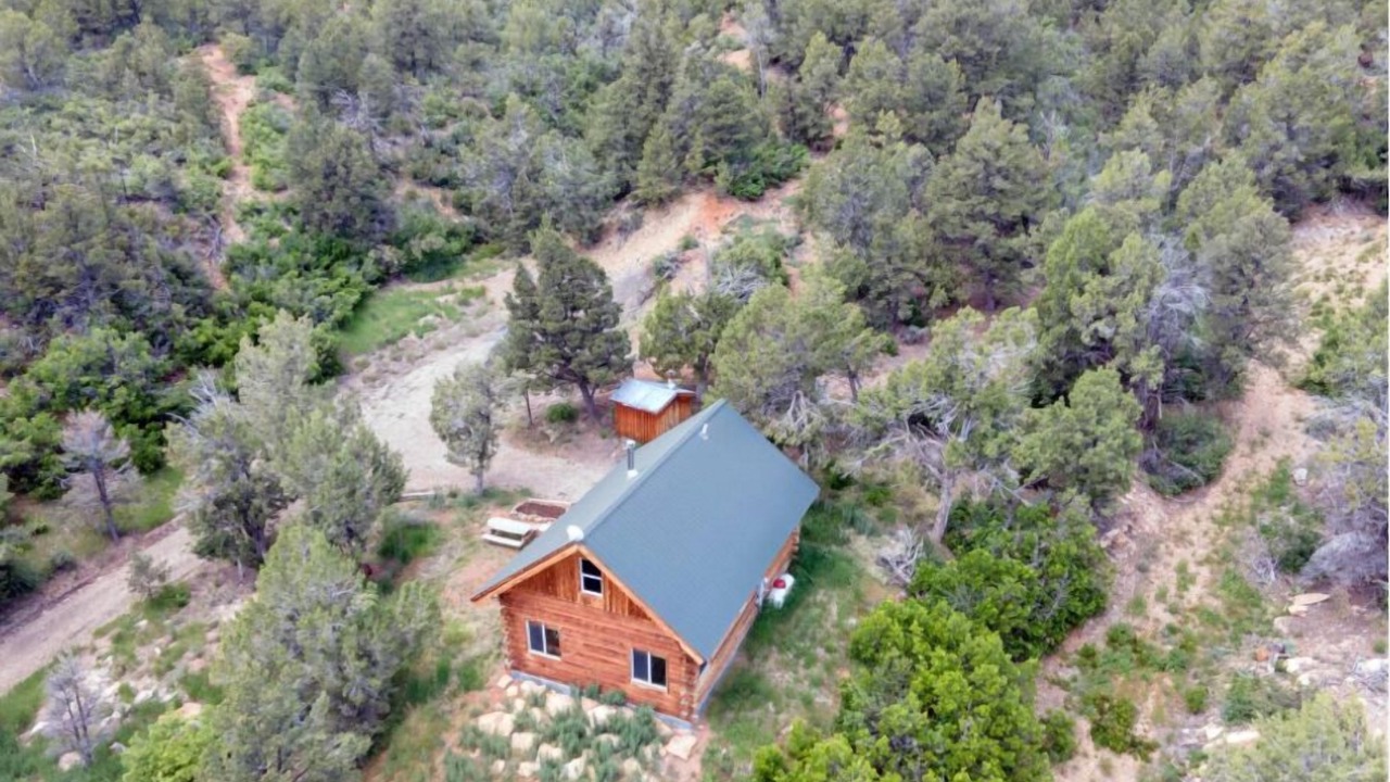 Photo of Outdoor in Hesperus