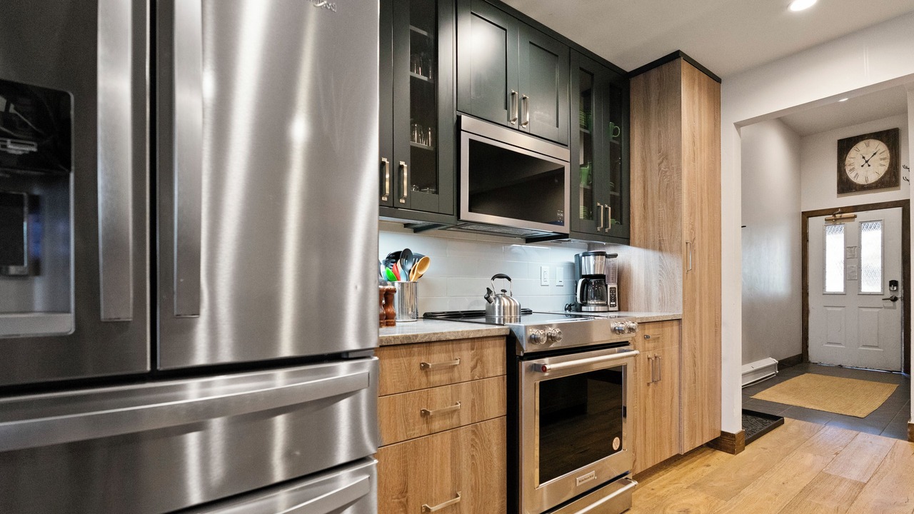 Photo of Kitchen in Four O'Clock