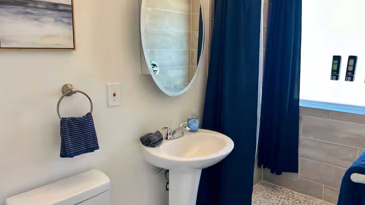 Photo of Bathroom in Truth or Consequences
