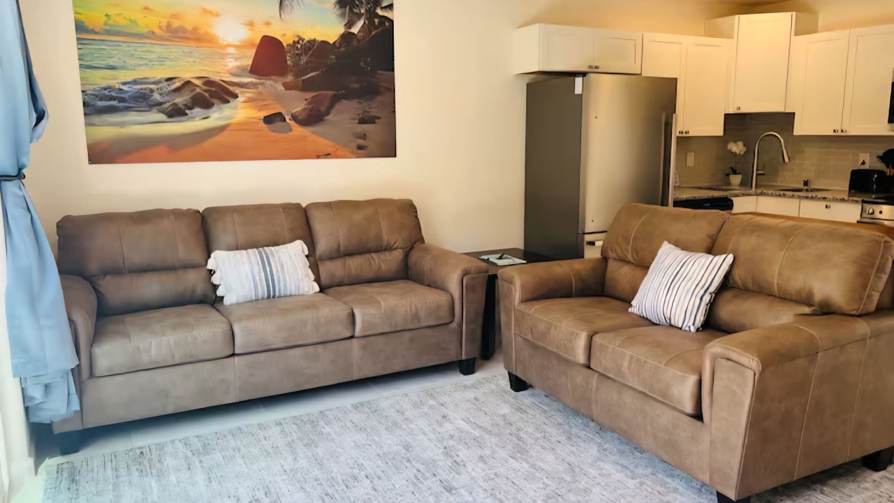 Photo of Livingroom in Truth or Consequences