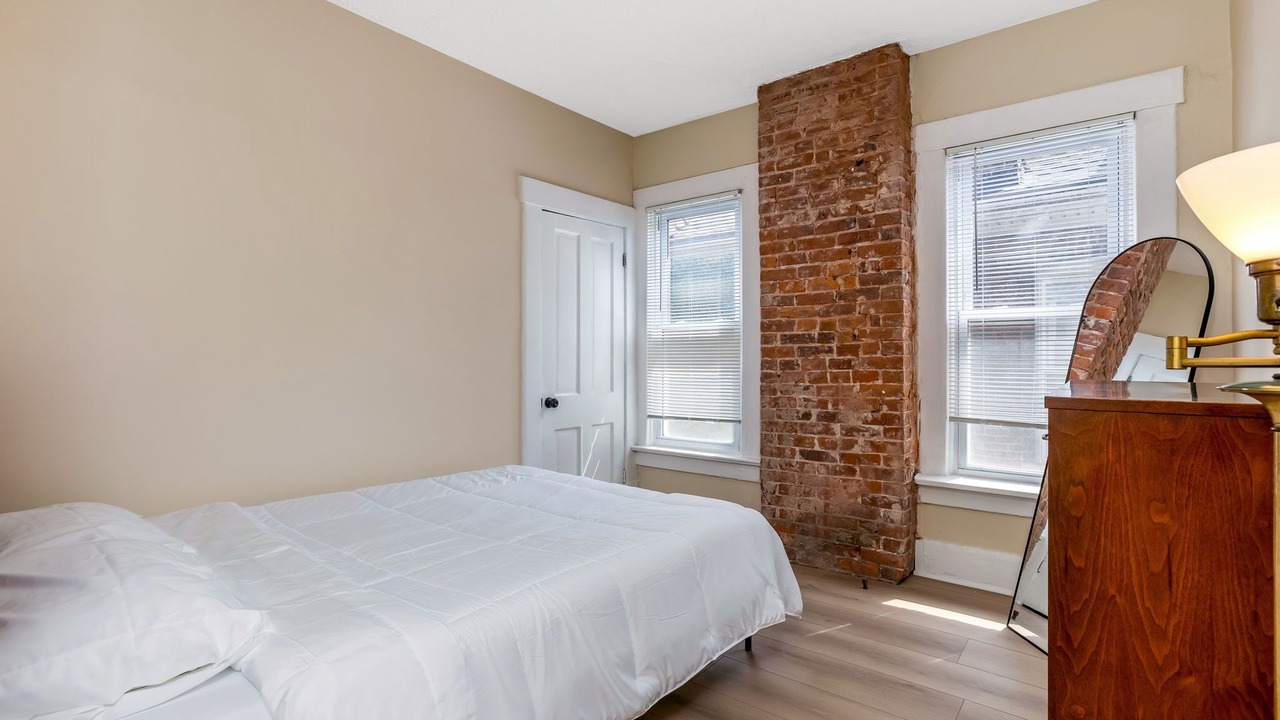 Photo of Bedroom in Franklin Park