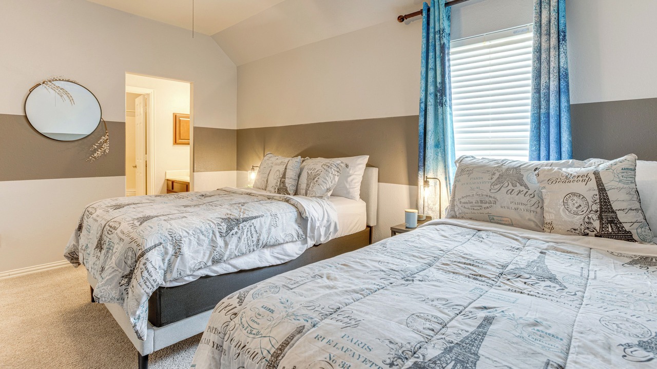 Photo of Bedroom in Iowa Colony