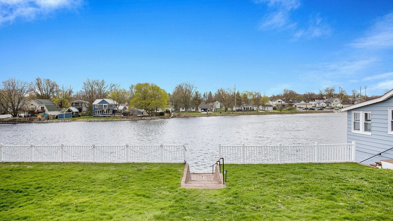 Photo of Outdoor in Linden