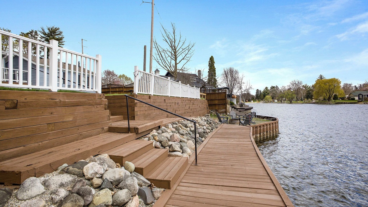 Photo of Outdoor in Linden