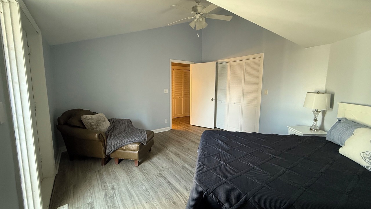 Photo of Bedroom in Lake Geneva