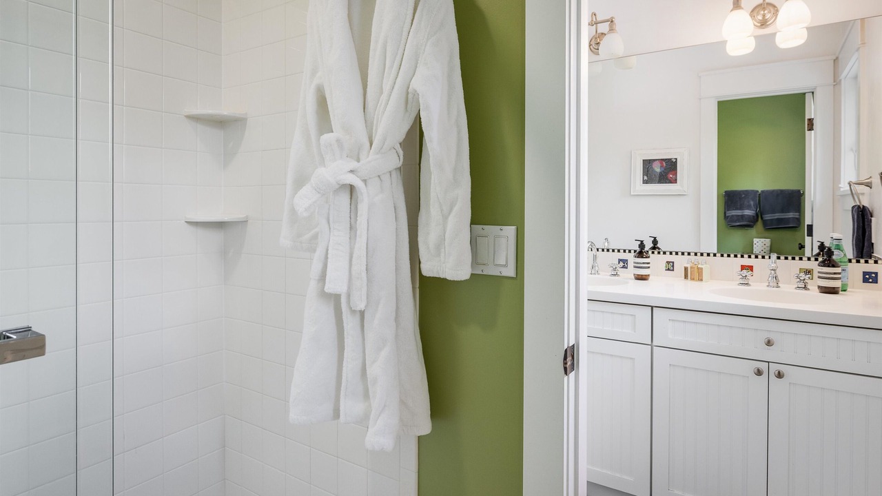 Photo of Bathroom in Newlands