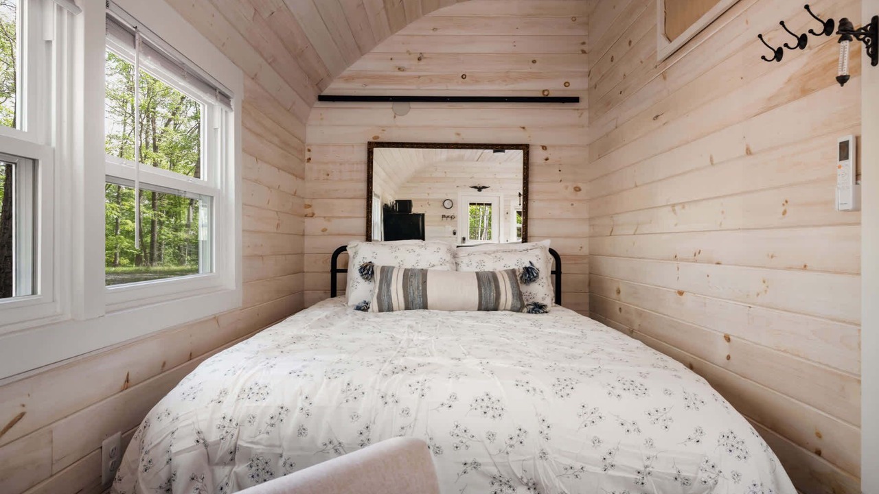 Photo of Bedroom in Great Cacapon