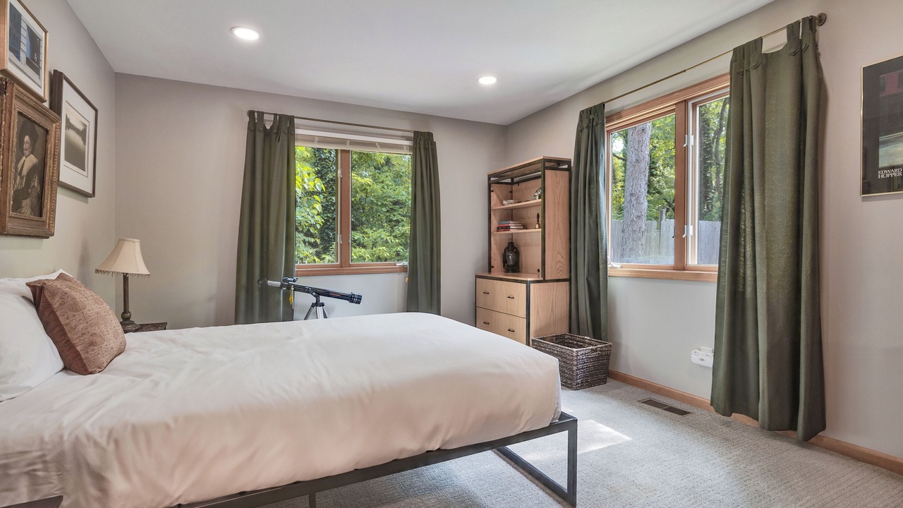 Photo of Bedroom in Bridgman