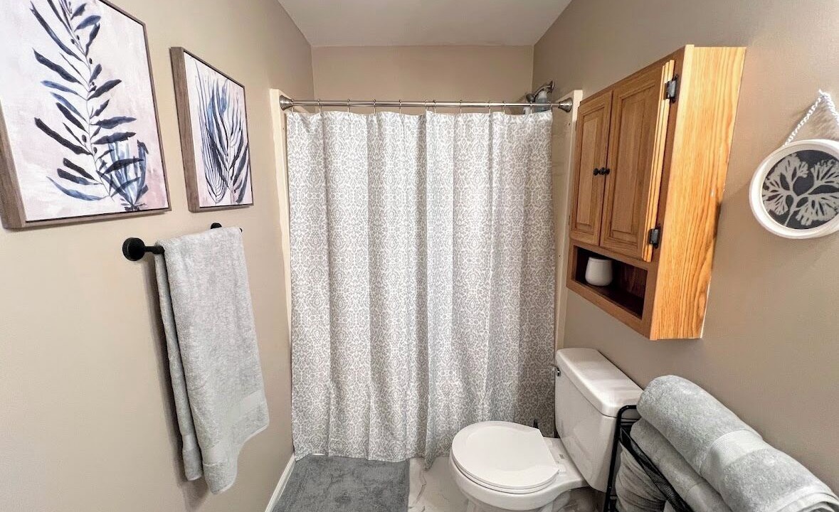 Photo of Bathroom in Murray