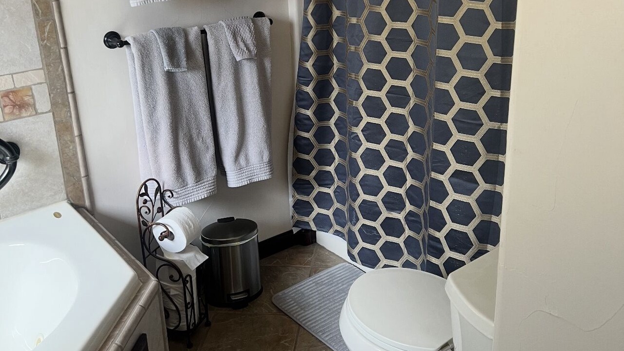 Photo of Bathroom in Ruidoso Downs