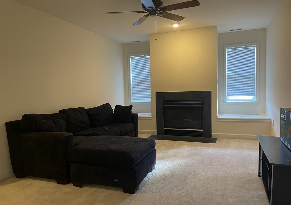 Photo of Livingroom in Woodmore