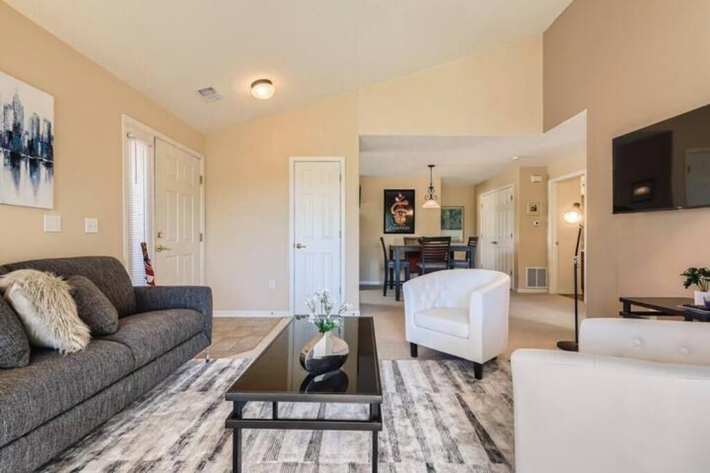 Photo of Livingroom in Broomfield