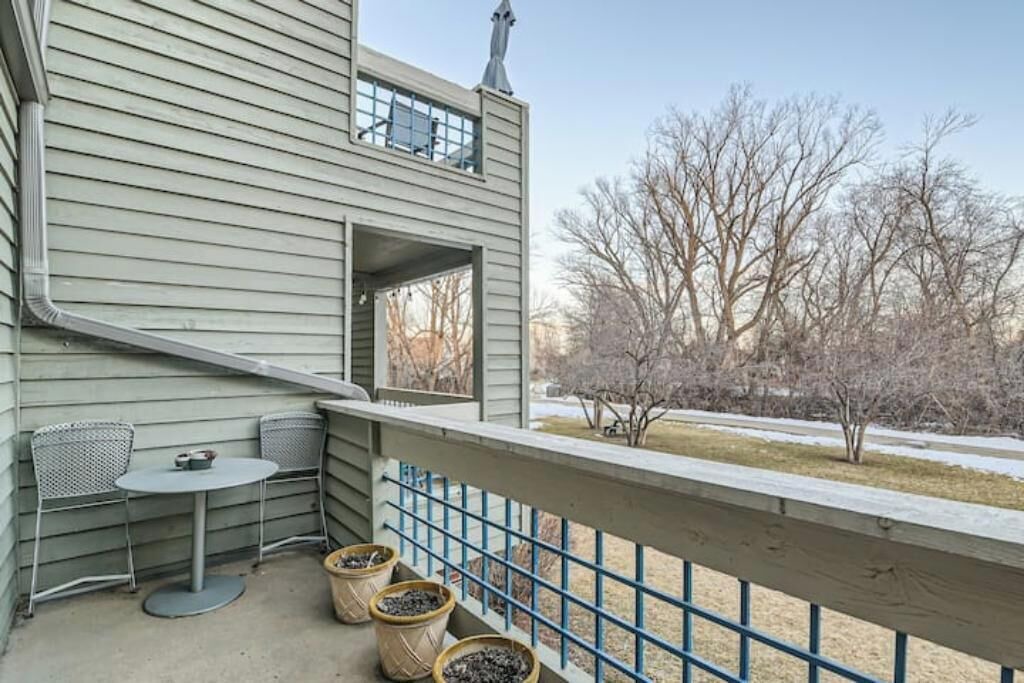 Photo of Outdoor in Glenwood Grove - North Iris