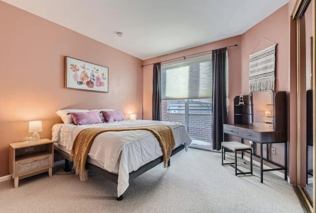 Photo of Bedroom in Glenwood Grove - North Iris