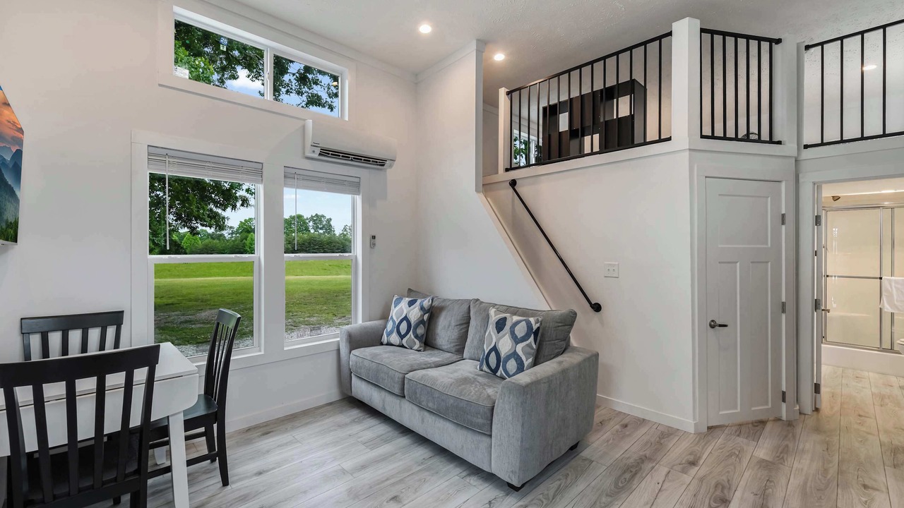 Photo of Livingroom in Spencer