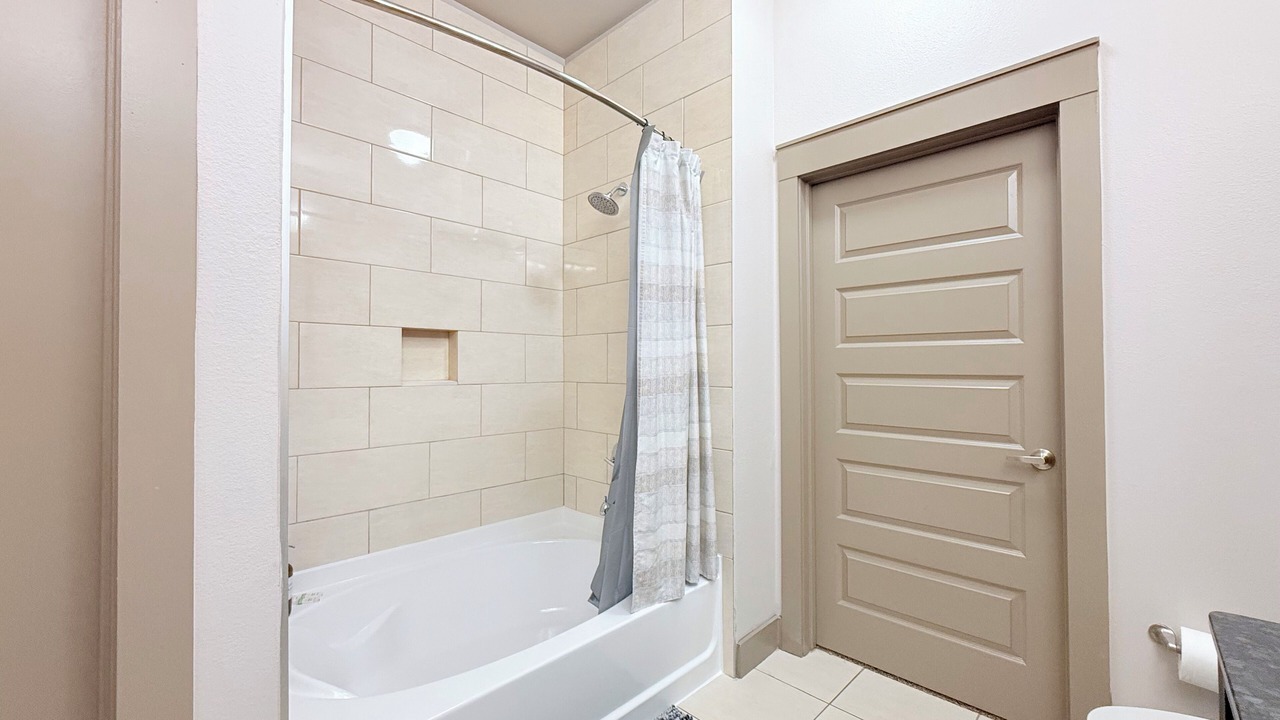 Photo of Bathroom in East Downtown Houston