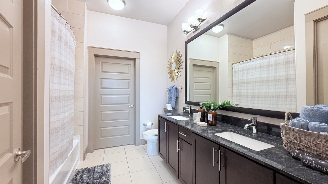 Photo of Bathroom in East Downtown Houston