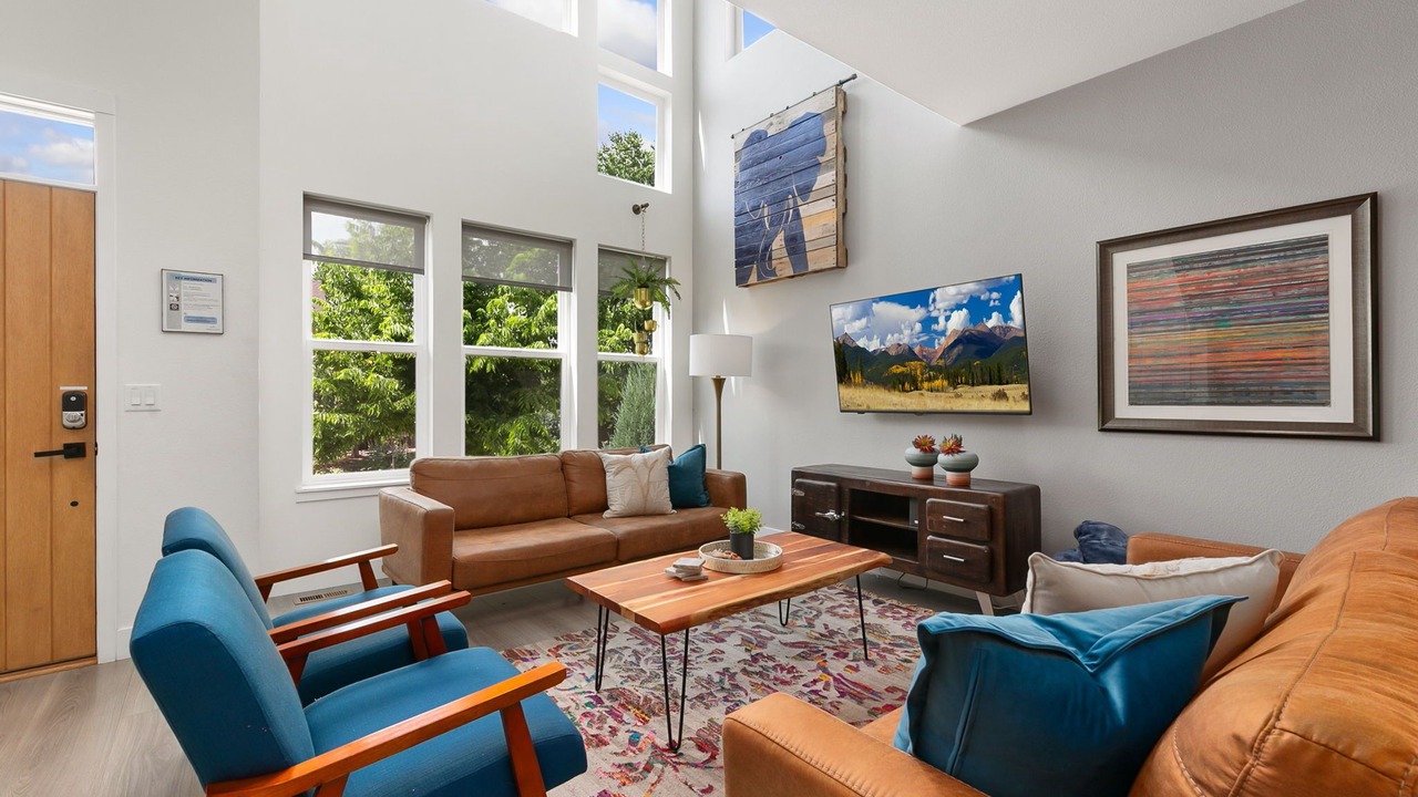 Photo of Livingroom in Old Town North