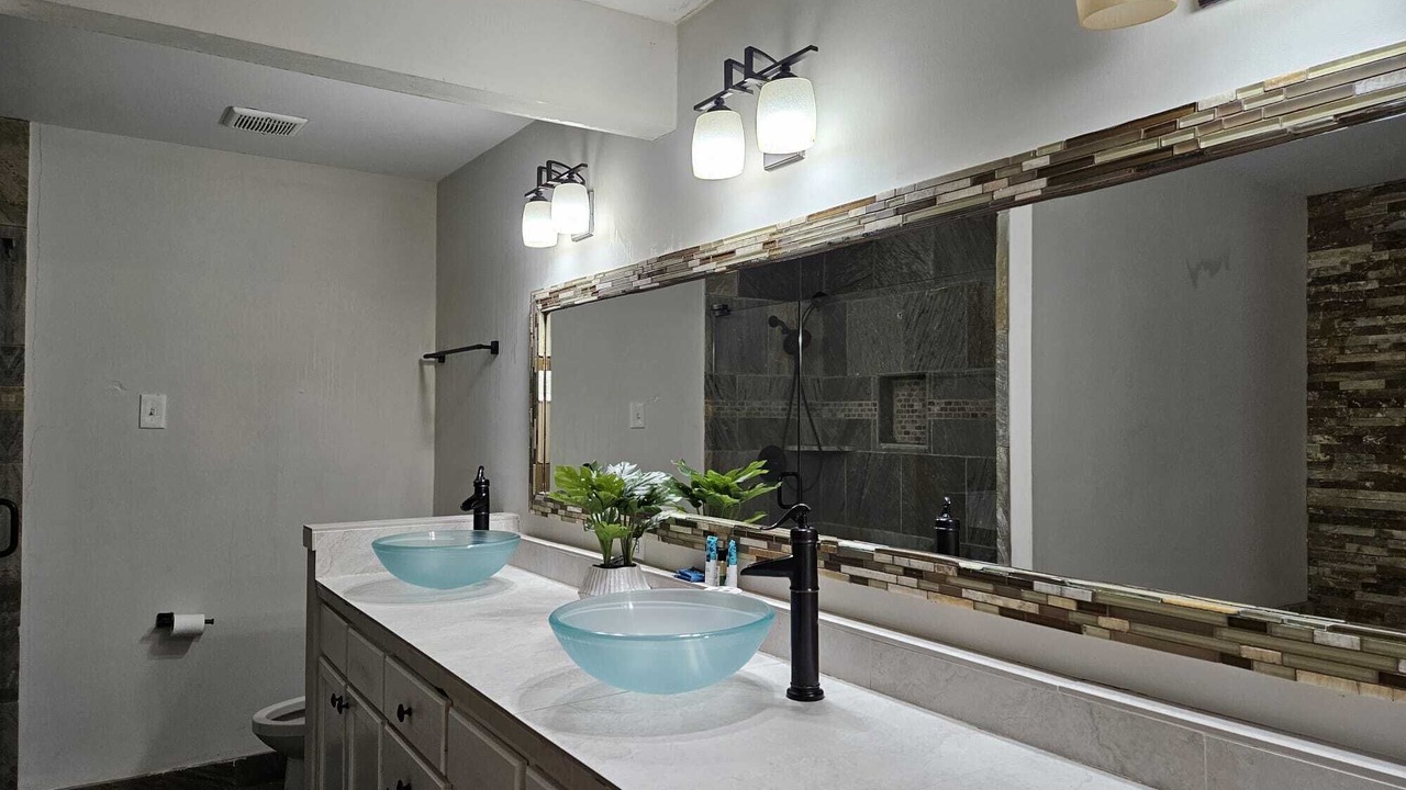 Photo of Bathroom in Cordova