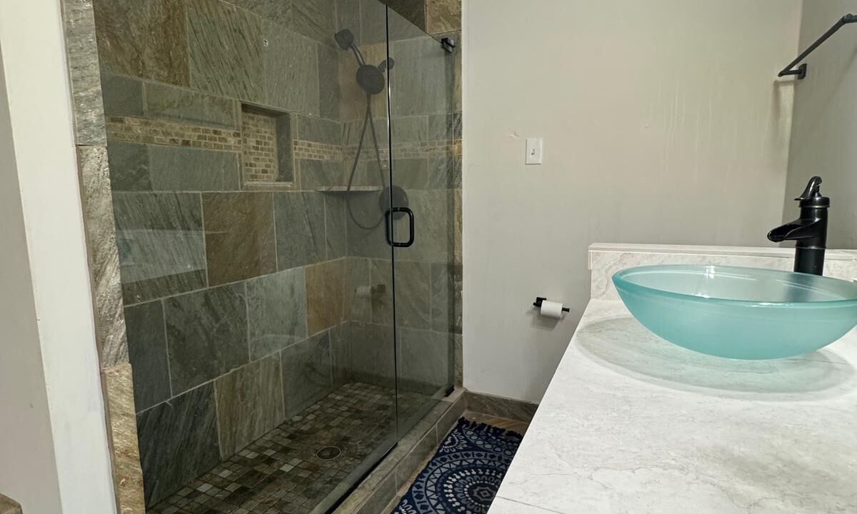 Photo of Bathroom in Cordova