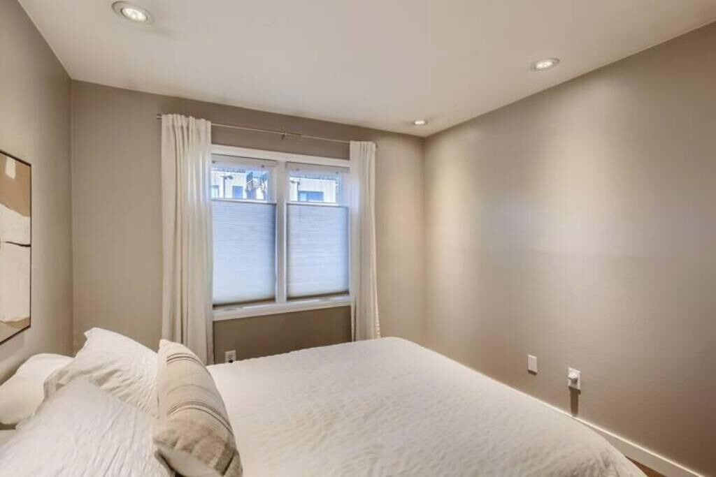 Photo of Bedroom in Central Boulder