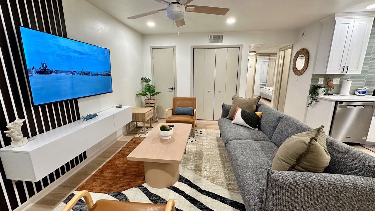 Photo of Livingroom in East Ocean View