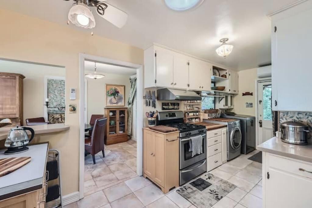 Photo of Kitchen in Newlands