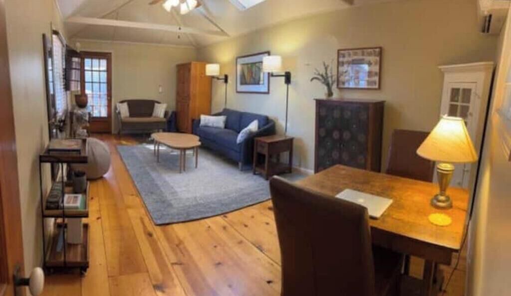 Photo of Livingroom in Newlands