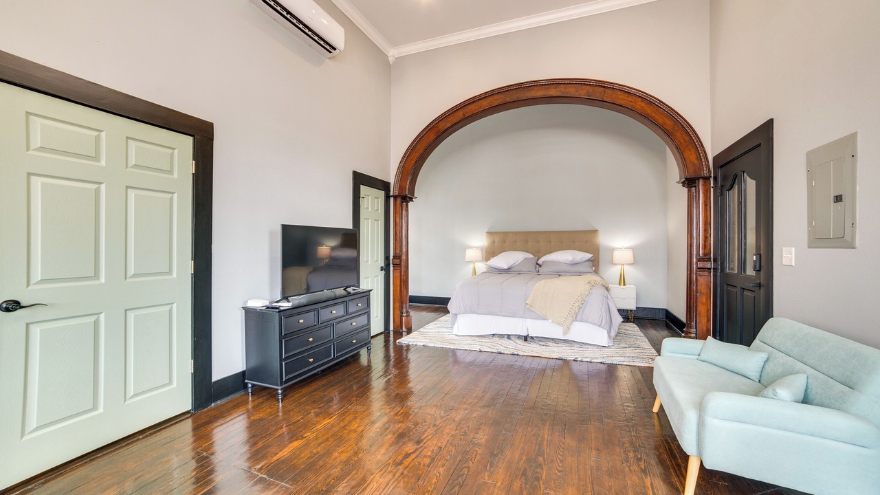 Photo of Bedroom in Marshall