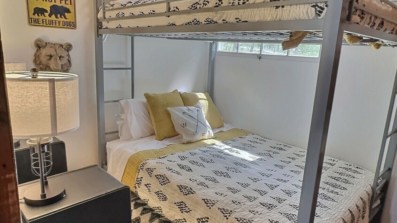 Photo of Bedroom in Corinth