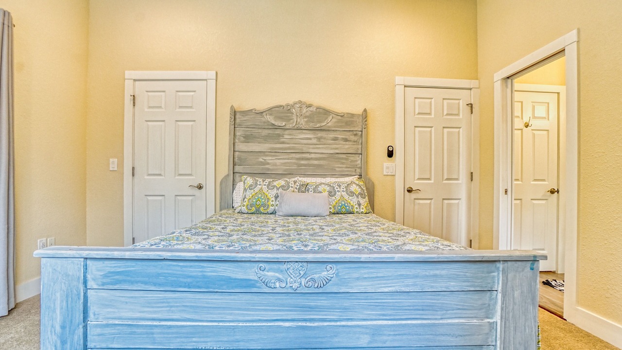 Photo of Bedroom in Black Hawk