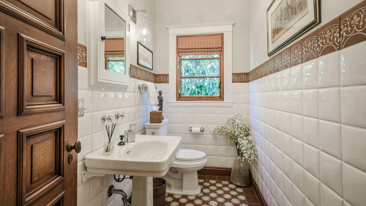 Photo of Bathroom in San Mateo Park