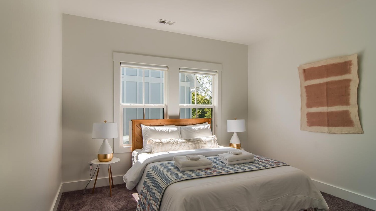 Photo of Bedroom in Shelby Hills