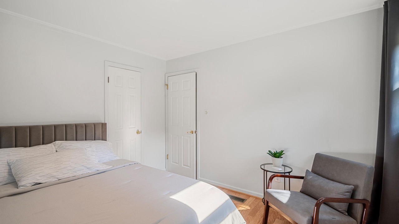 Photo of Bedroom in Boyce