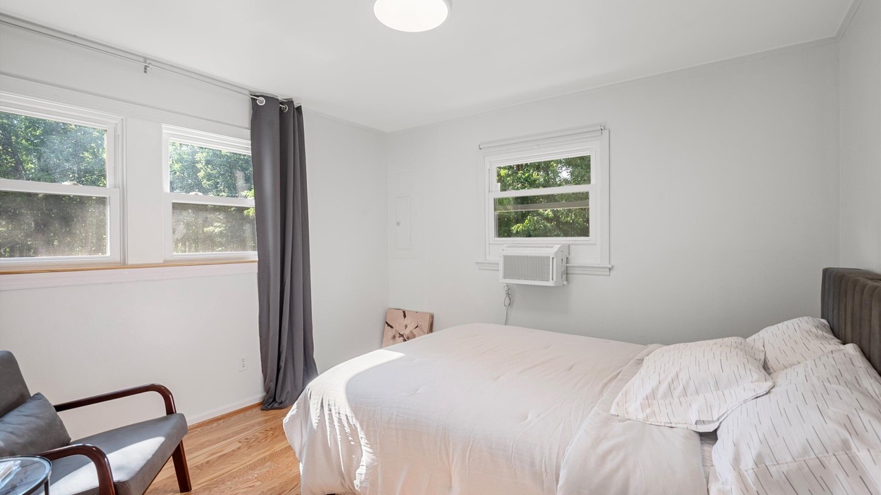 Photo of Bedroom in Boyce