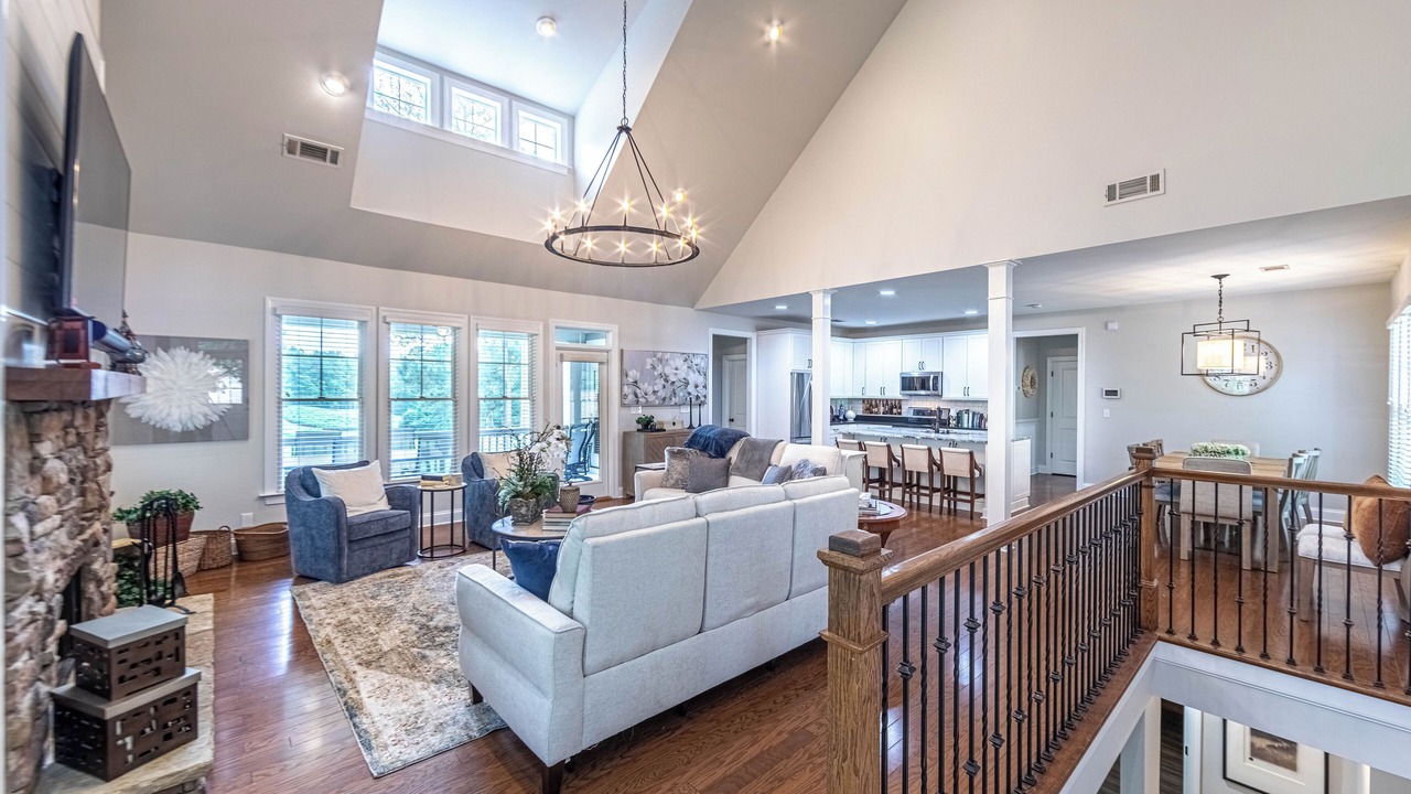 Photo of Livingroom in Reynolds Landing