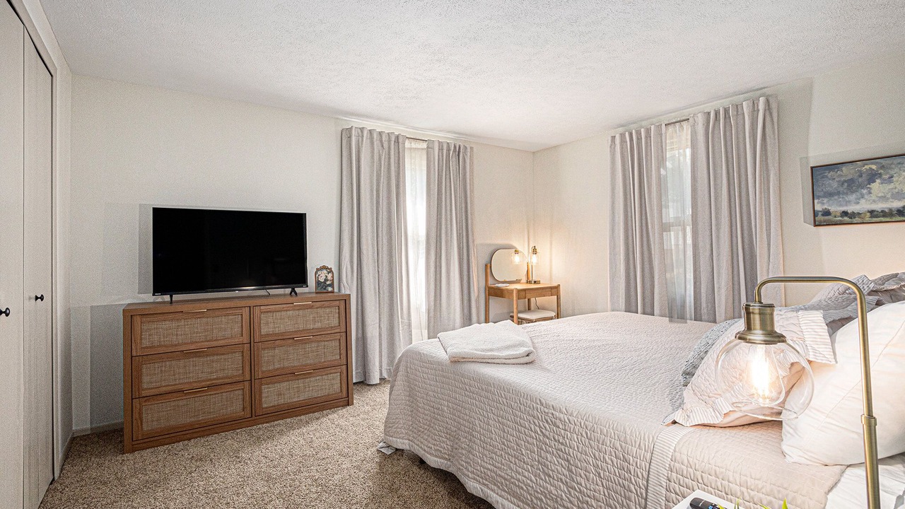 Photo of Bedroom in Dowagiac