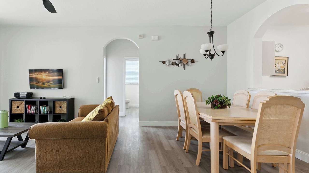 Photo of Livingroom in Windsor Palms