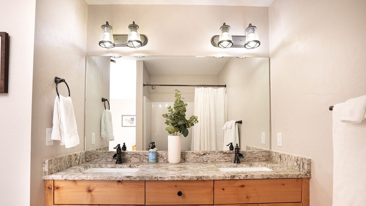 Photo of Bathroom in Buena Vista