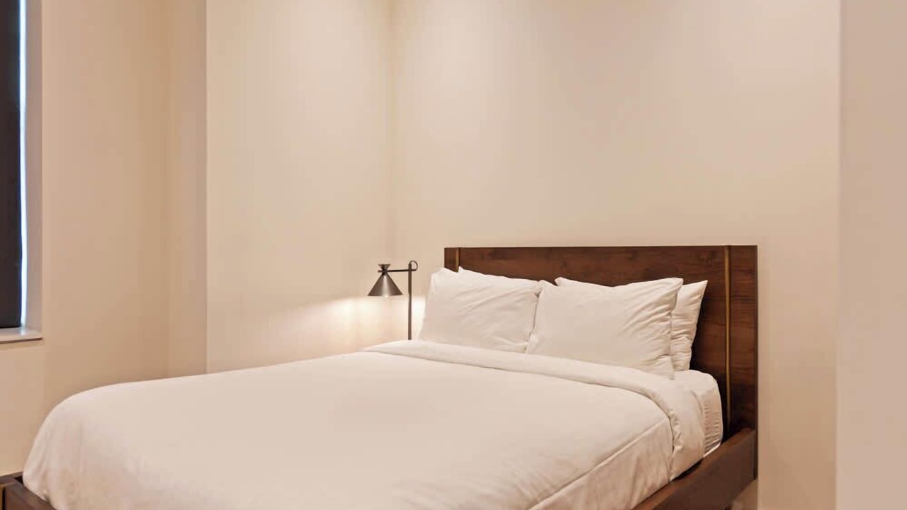 Photo of Bedroom in Logan Square