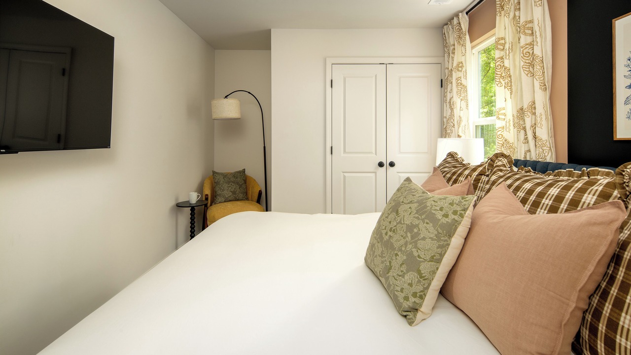 Photo of Bedroom in Paw Creek