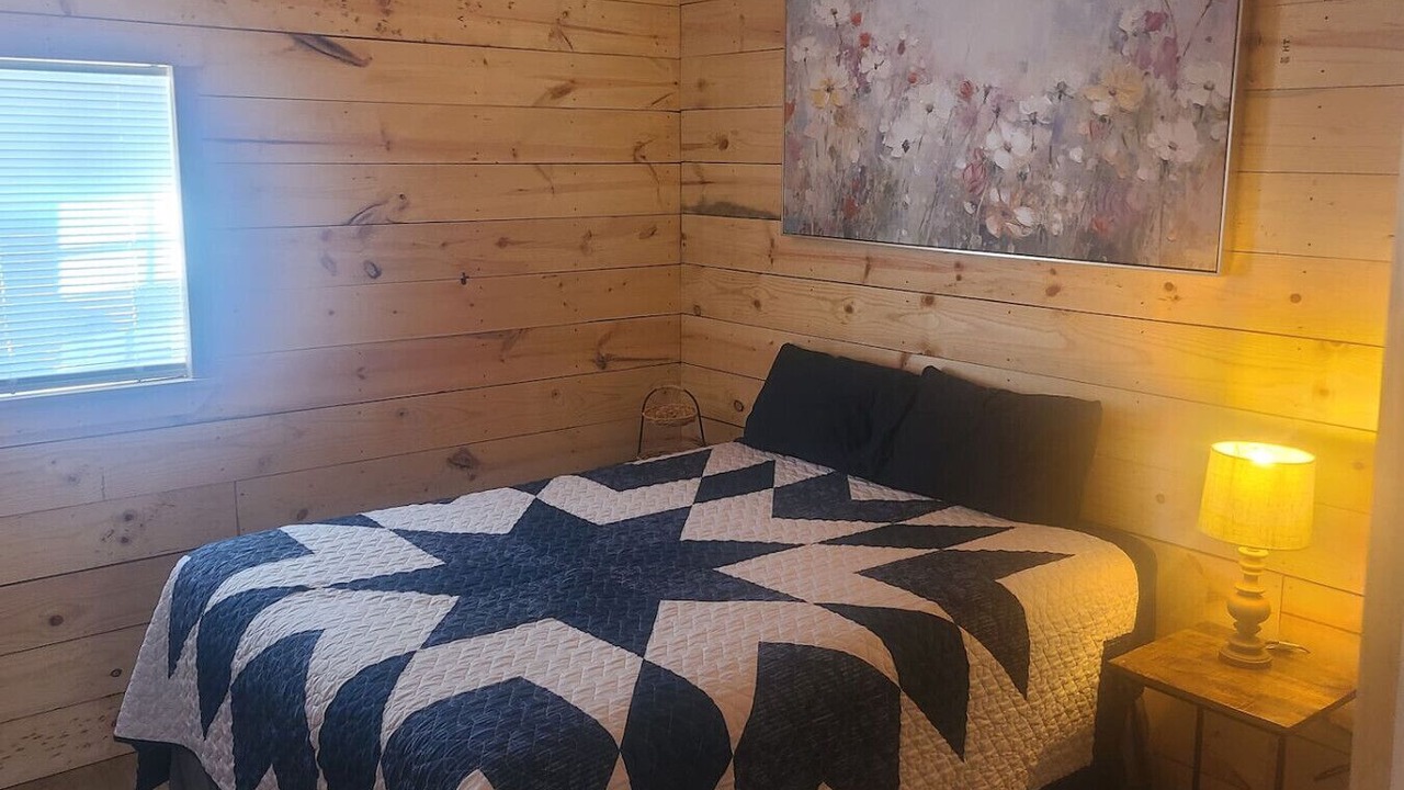 Photo of Bedroom in Atoka