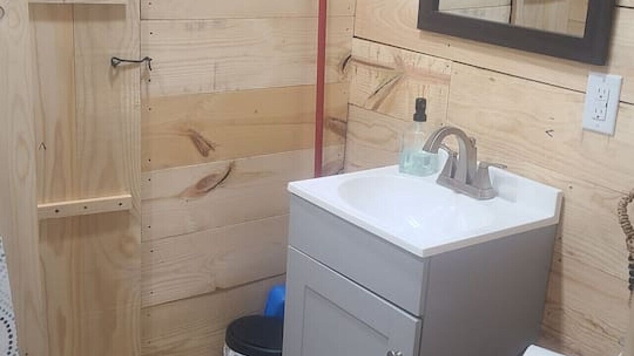 Photo of Bathroom in Atoka