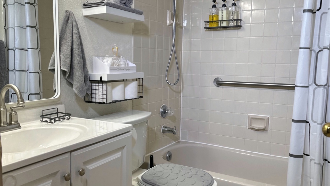 Photo of Bathroom in Greenwood Village